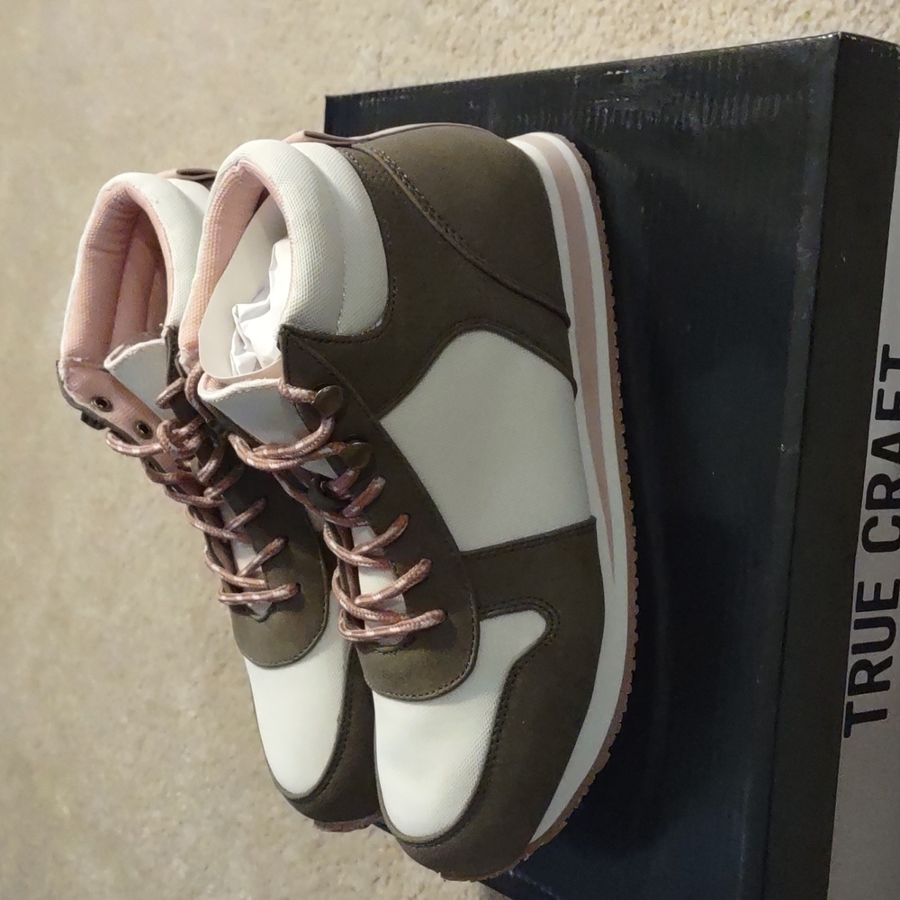 True Craft Wage Hiker Boots - Picture 3 of 6
